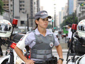 Policial Feminina